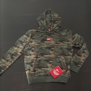 Green and Brown Crew Neck Sweater with Ribbed Cuffs